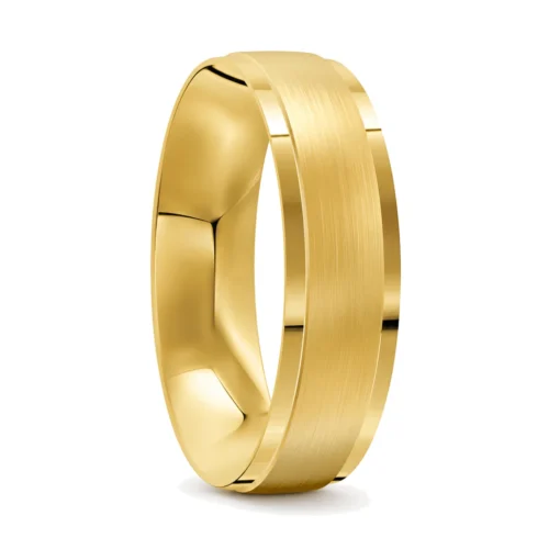 Distinctive Yellow Gold Men's Wedding Ring