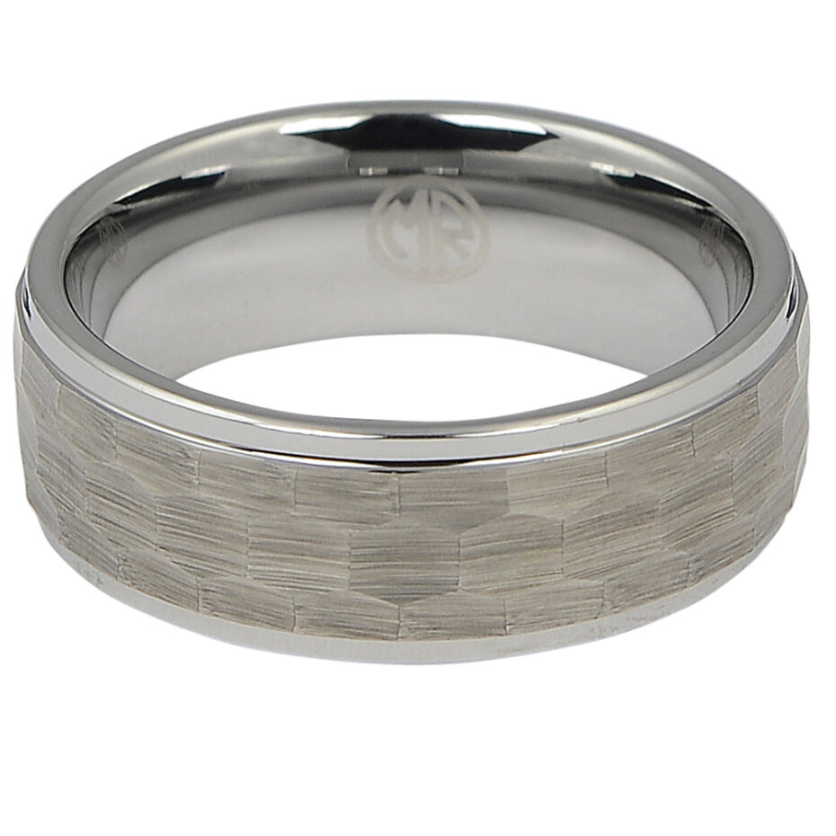 ftr-054-mens-hammered-tungsten-ring-2