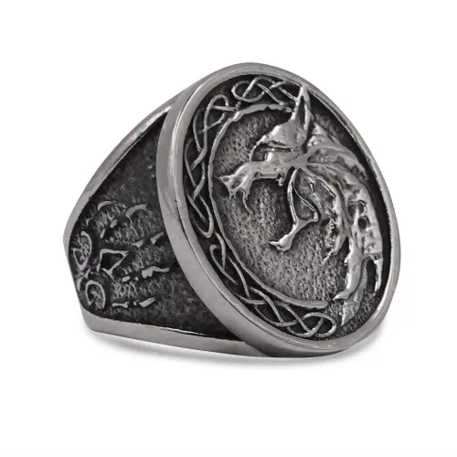 Howling Lobo Wolf Signet Ring